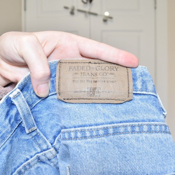 Vintage Faded Glory Denim Jeans Oversize Fit Mom Jeans Light Wash High Rise Wasi - Picture 4 of 4